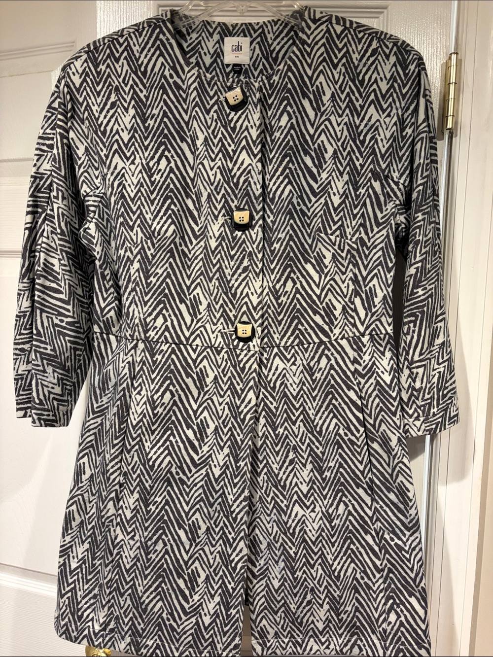 Cabi ponte knit zig zag print 3 button jacket